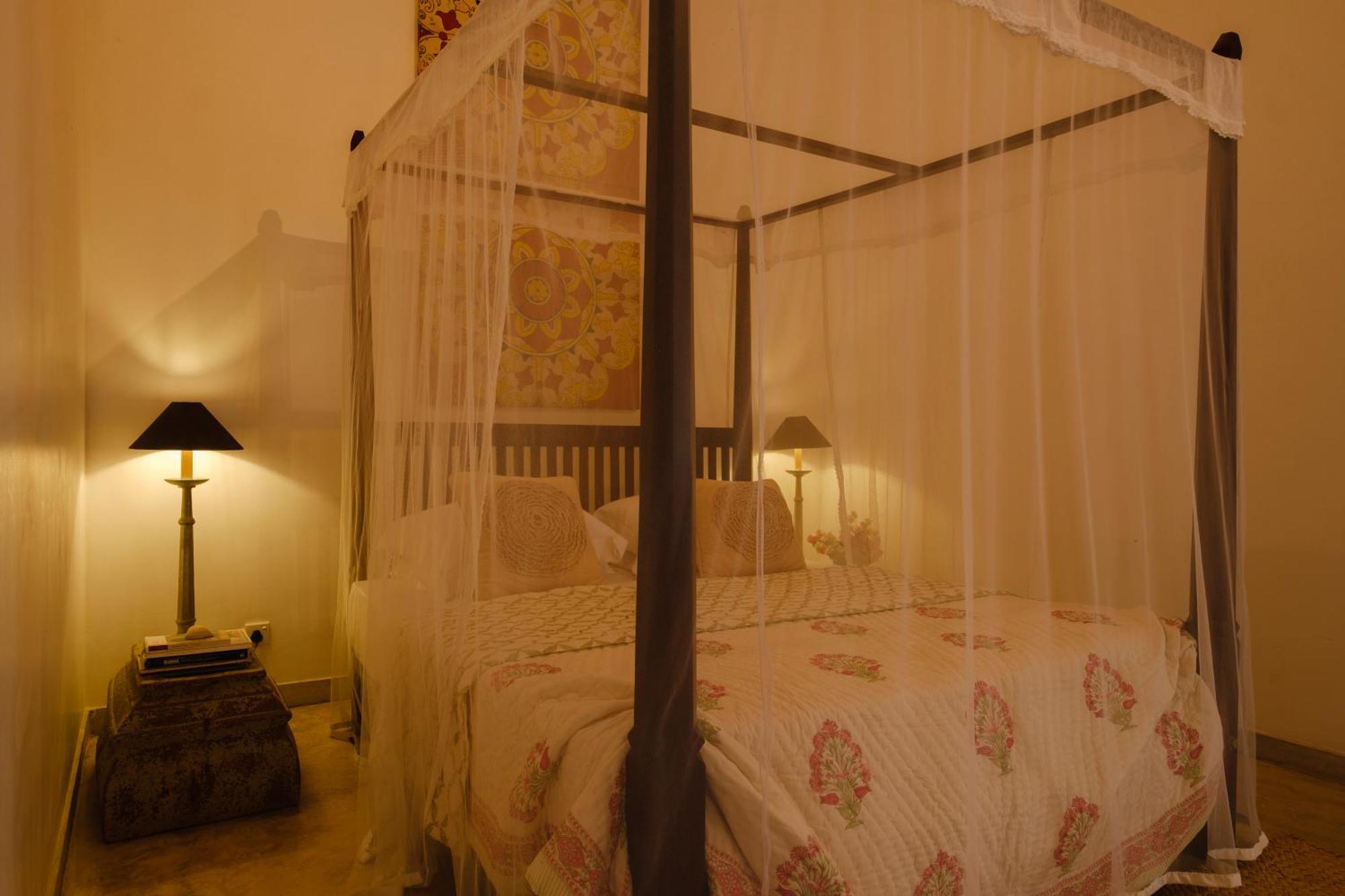Treasure Rock Bed & Breakfast Kirinda  Exterior foto