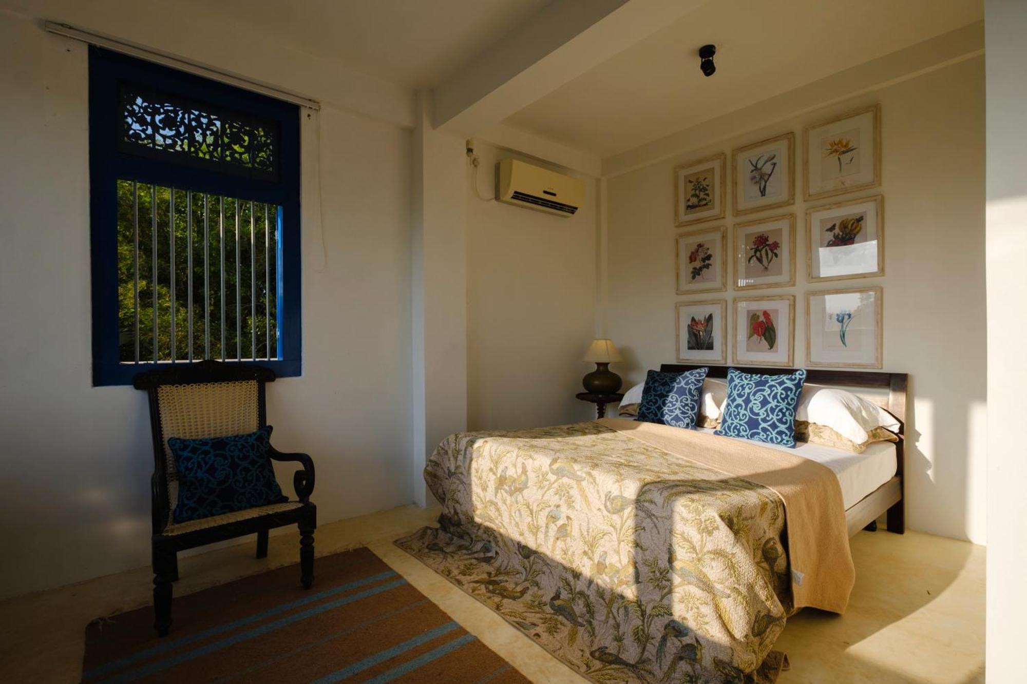 Treasure Rock Bed & Breakfast Kirinda  Exterior foto